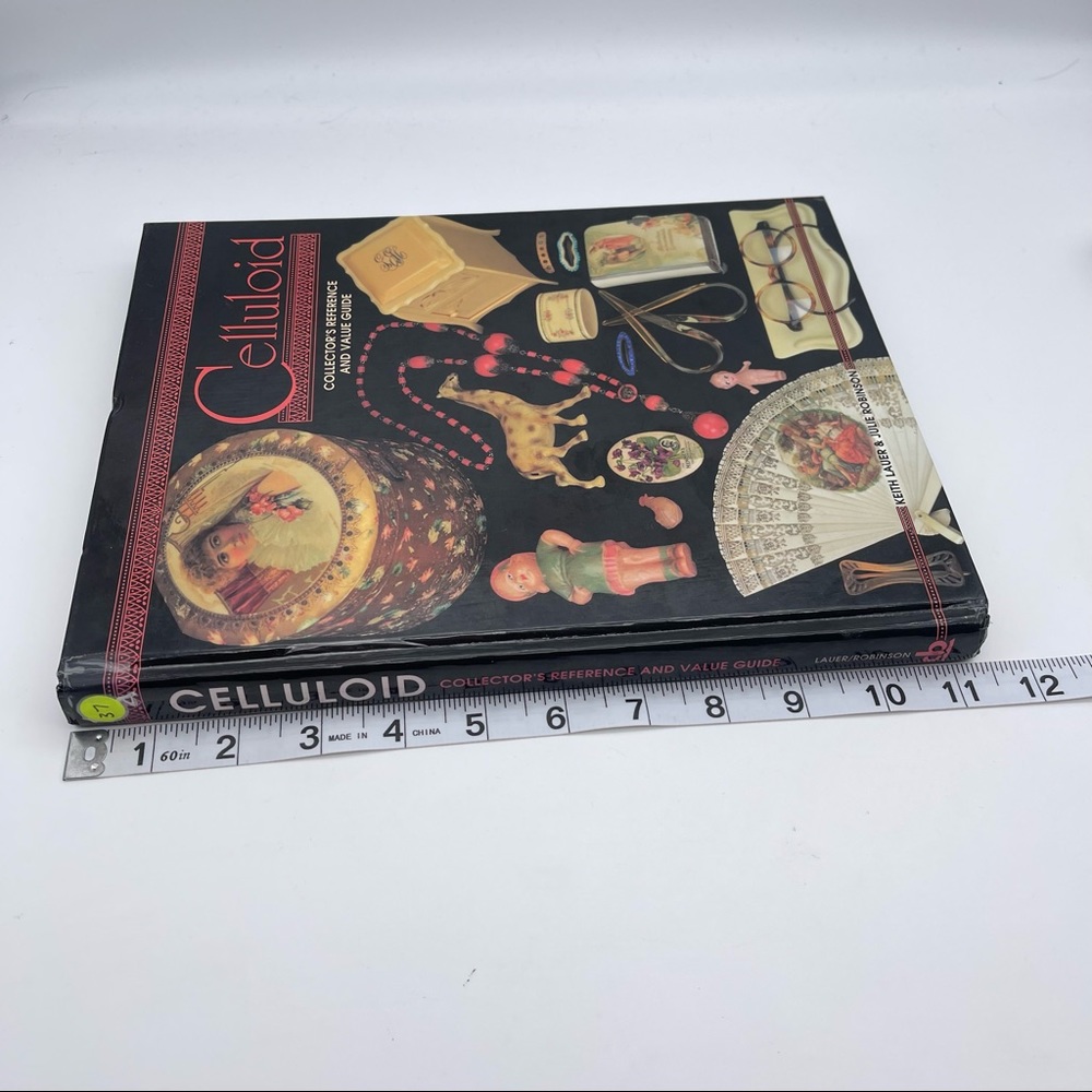 Celluloid Collectors Reference Value Guide Keith Lauer Julie Robinson Book - Picture 14 of 15